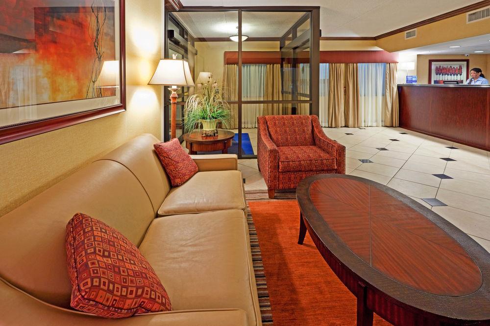 Holiday Inn Express Ramsey Mahwah By Ihg Buitenkant foto
